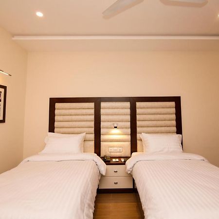 Hotel One Rahim Yar Khan Club Road Εξωτερικό φωτογραφία