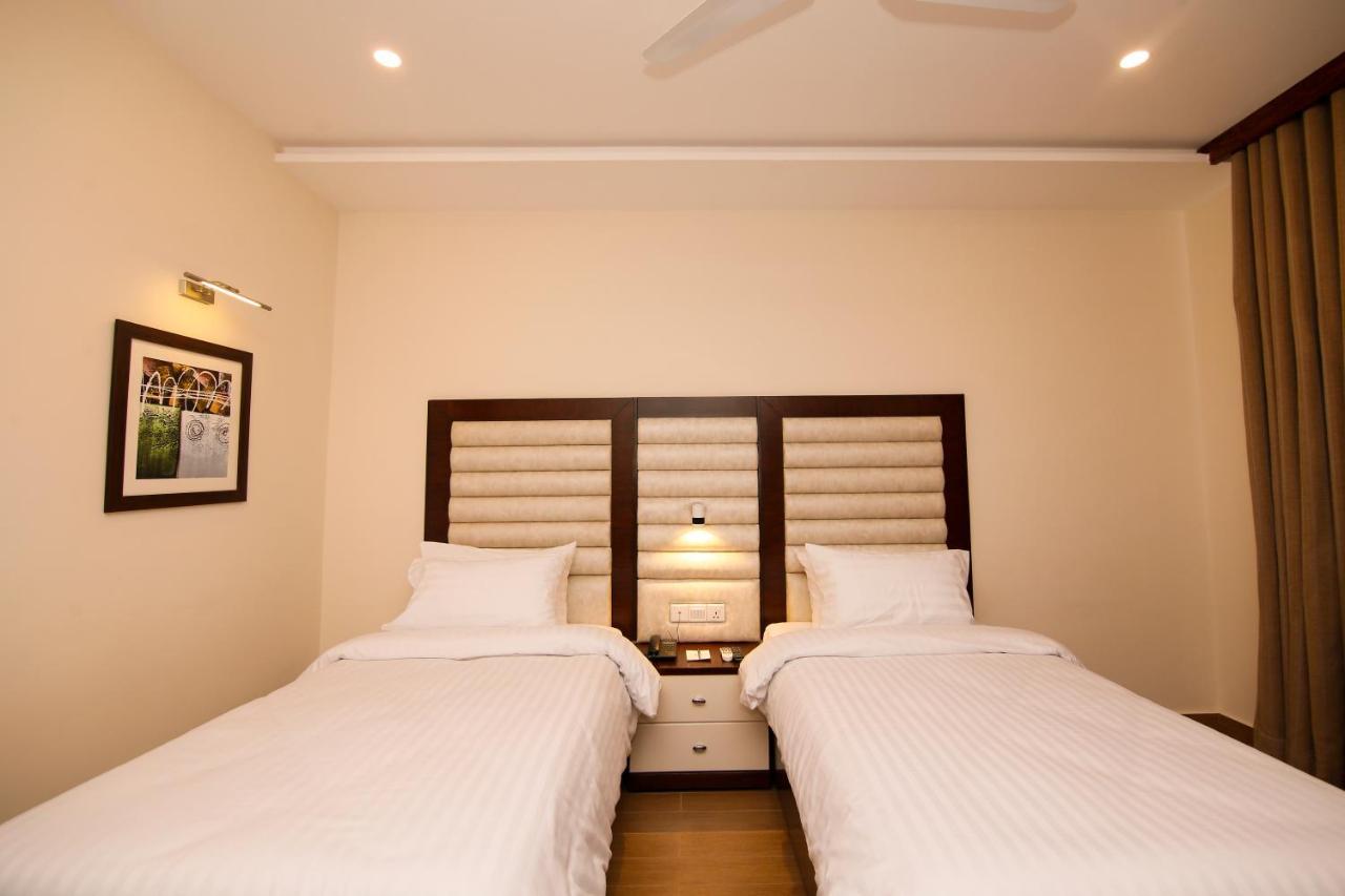 Hotel One Rahim Yar Khan Club Road Εξωτερικό φωτογραφία